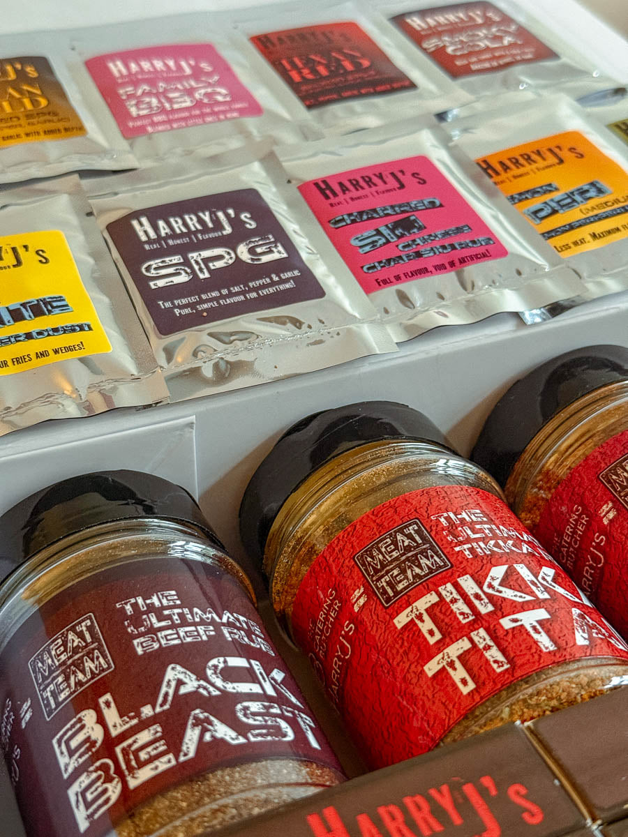 BBQ Rub Gift Set Box With 13 Different Rubs