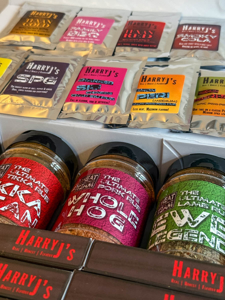 BBQ Rub Gift Set Box With 13 Different Rubs