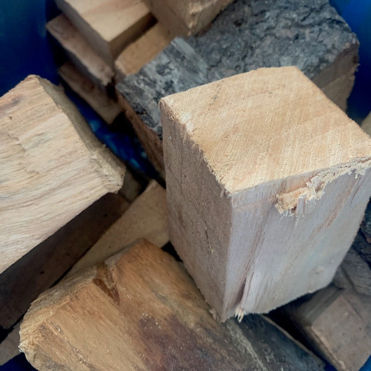 Chunks clearance of wood